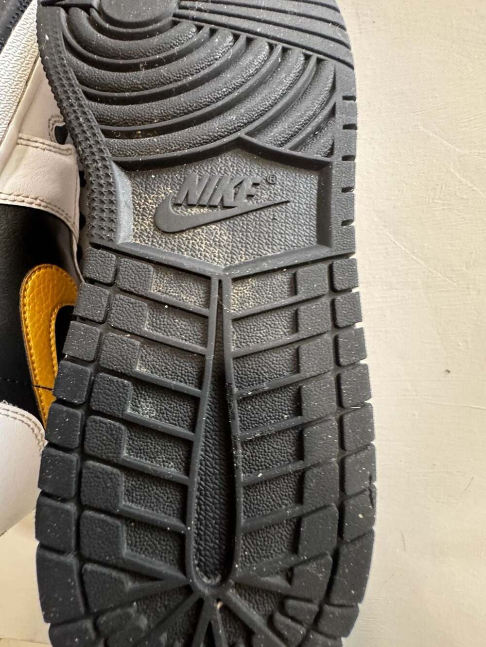 Air Jordan 1 Low 'White Metallic Gold-Black' Sneakers - Picture 13 of 13